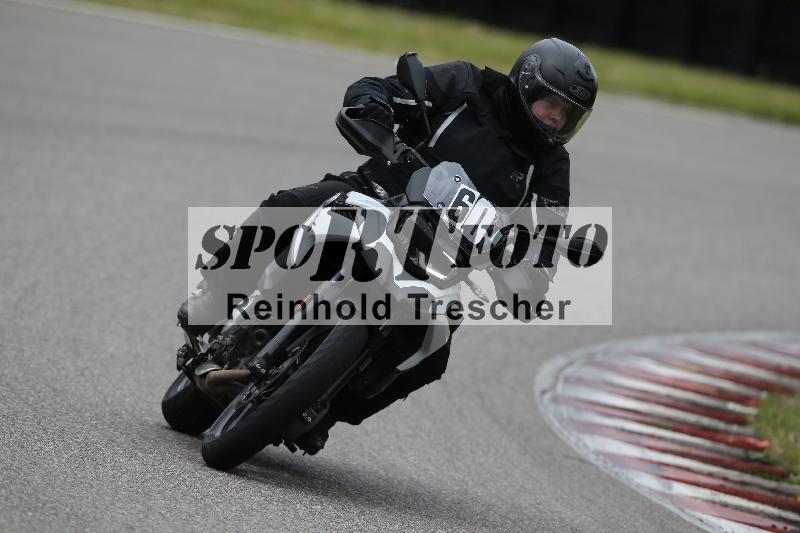 /Archiv-2023/10 21.04.2023 Discover the Bike ADR/Bike 1 gruen/60